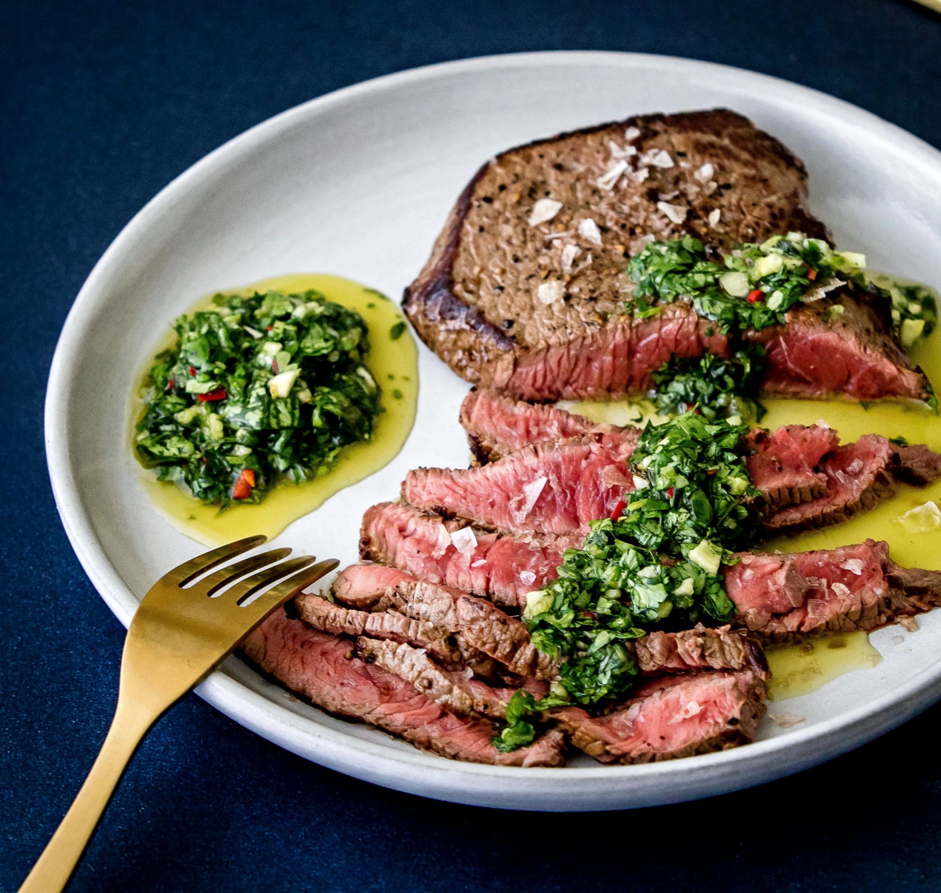 Steak s chimichurri omáčkou