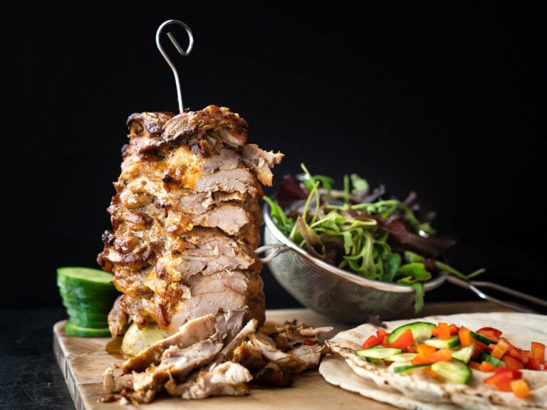 Šťavnatý kuřecí gyros v troubě gyros
