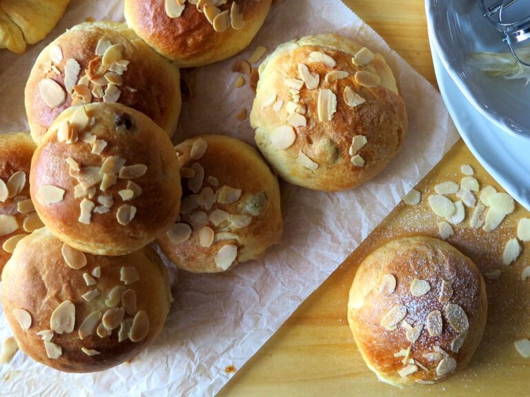Staročeské hnětýnky hnetynky-recept-pecivo-bochanky