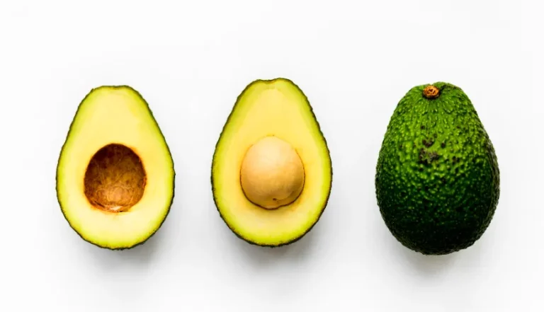 O avokádu jak-jist-avokado-pecka