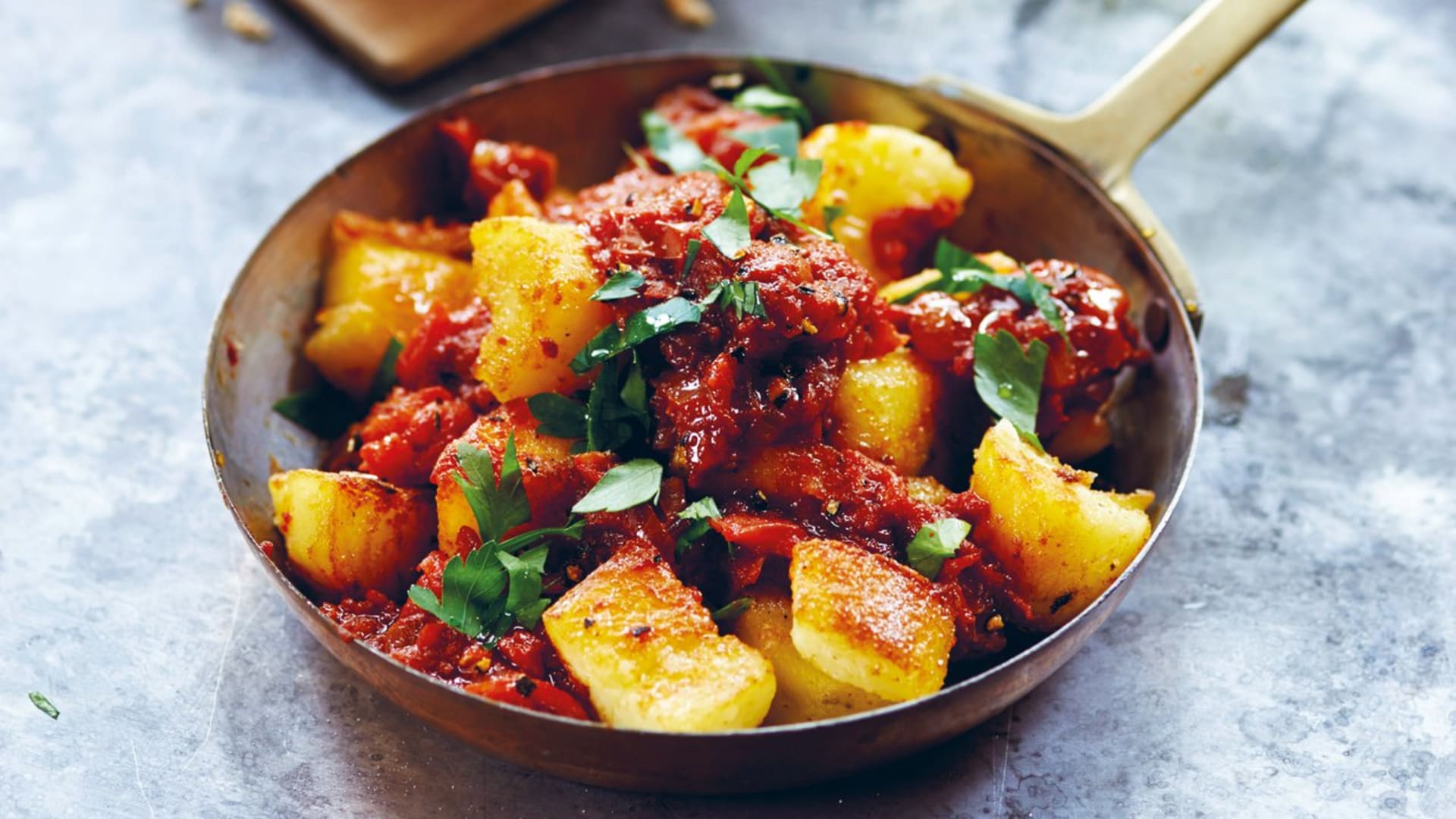 Patatas bravas