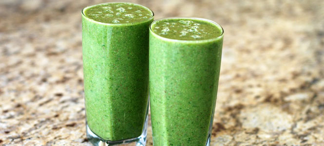 Mango-banánové smoothie s chlorelou Mango-banánové-smoothie-s-chlorelou1