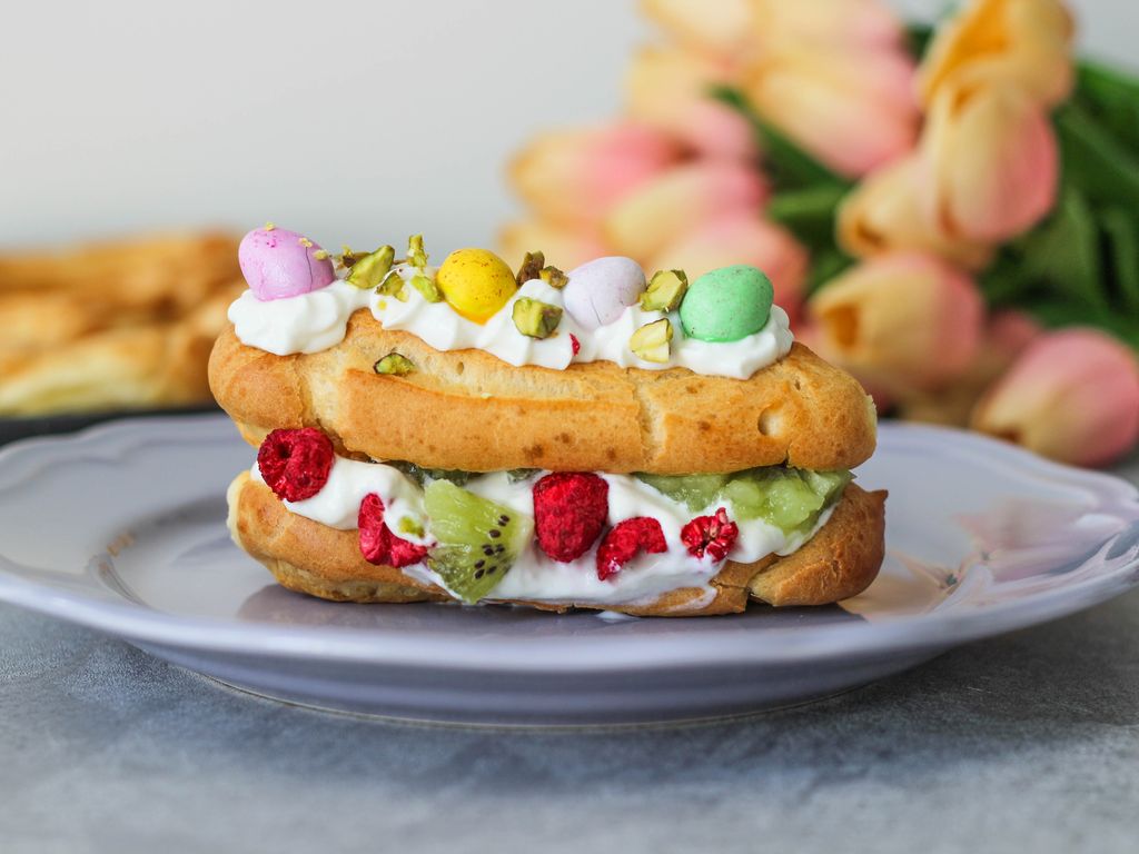 Velikonoční éclair