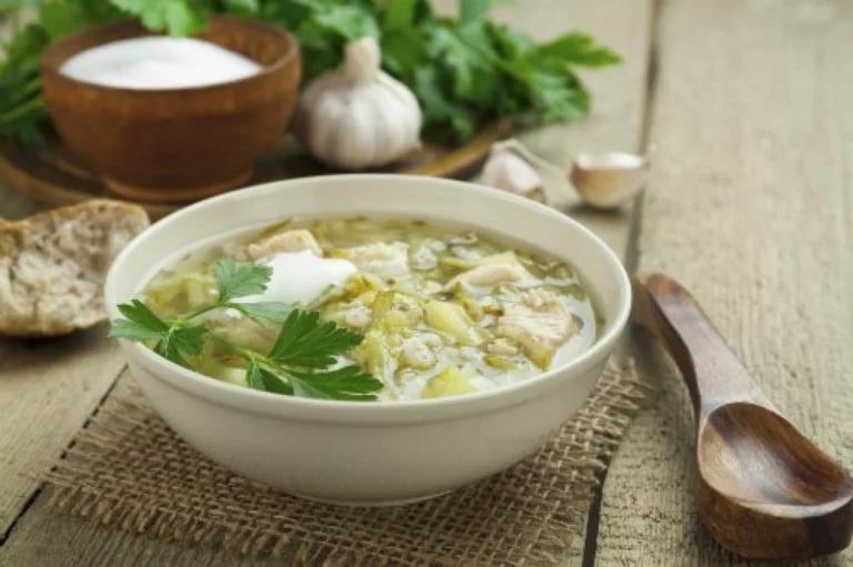 Česneková polévka n1erd_6p1jc-istock000038276952large-maly_2000_1200_0