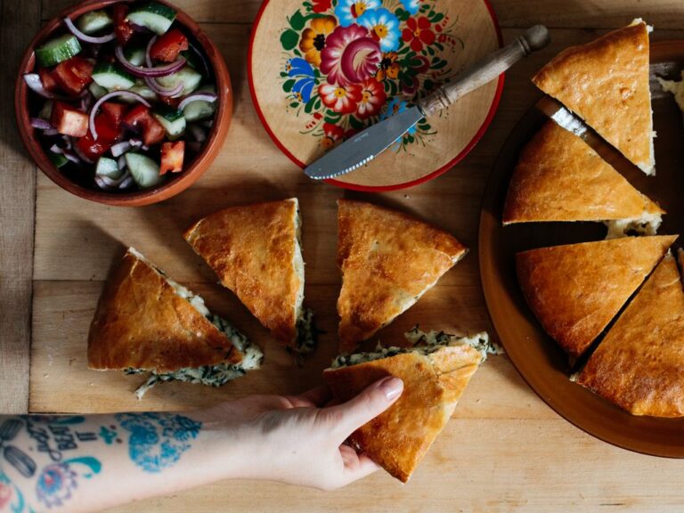 Sýrové chačapuri aneb Plněné placky krok za krokem KEKMz