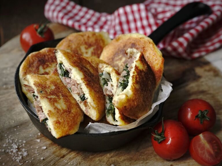 Bramborové placičky plněné uzeným a špenátem bramborove-placicky-recept-uzeny