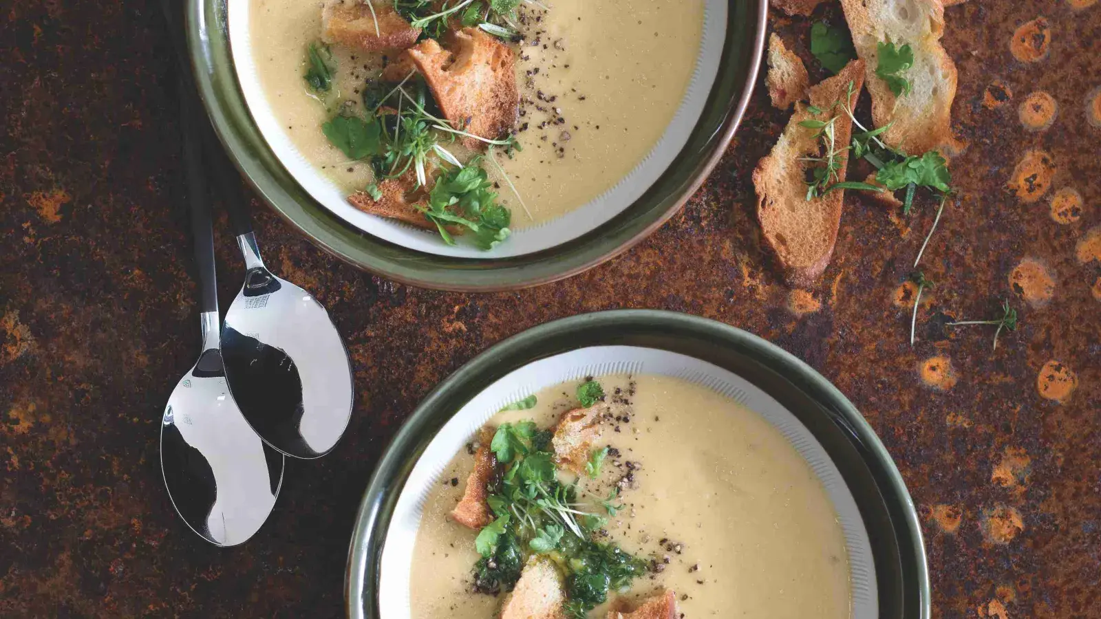 Fazolový krém s pečeným česnekem