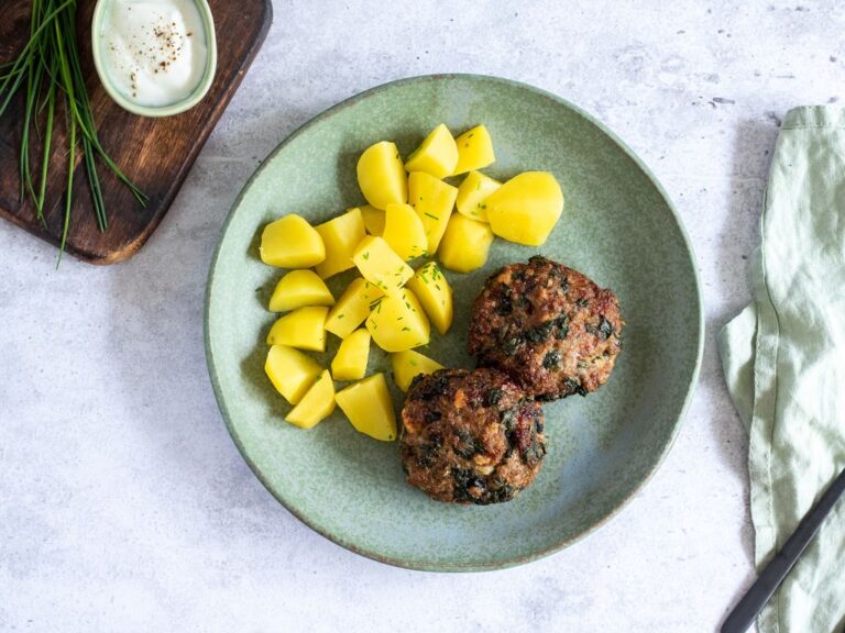 Pečené karbanátky se špenátem z trouby karbanatky-maso-spenat-jidlo-recept