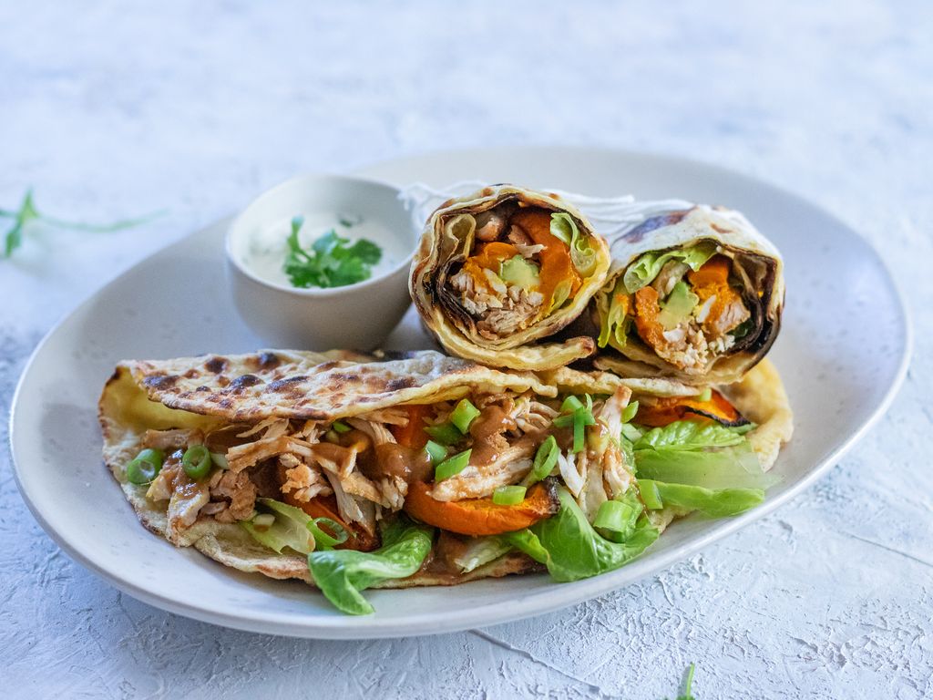 Lokše ála tortilla s trhaným krůtím masem