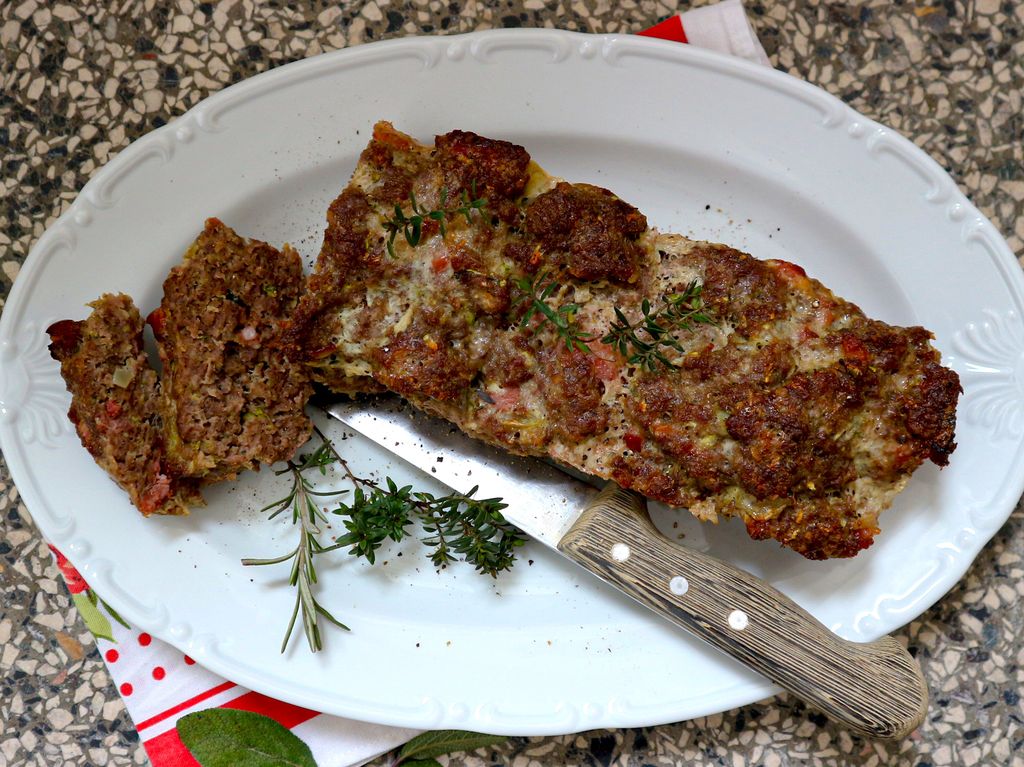 Krůtí sekaná s cuketou