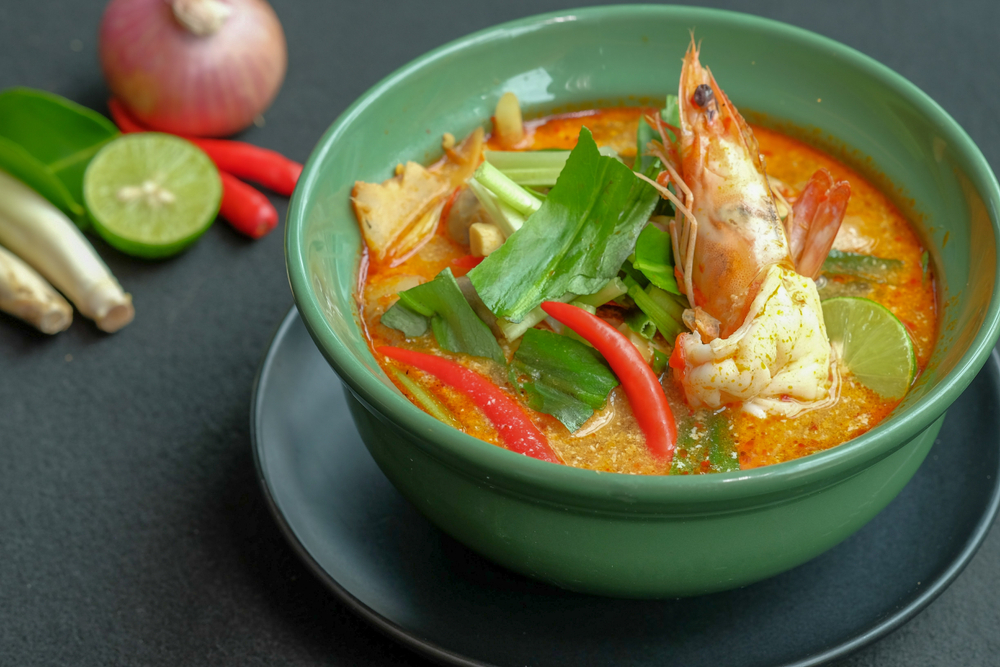 Thajská zeleninová miska s kuřetem