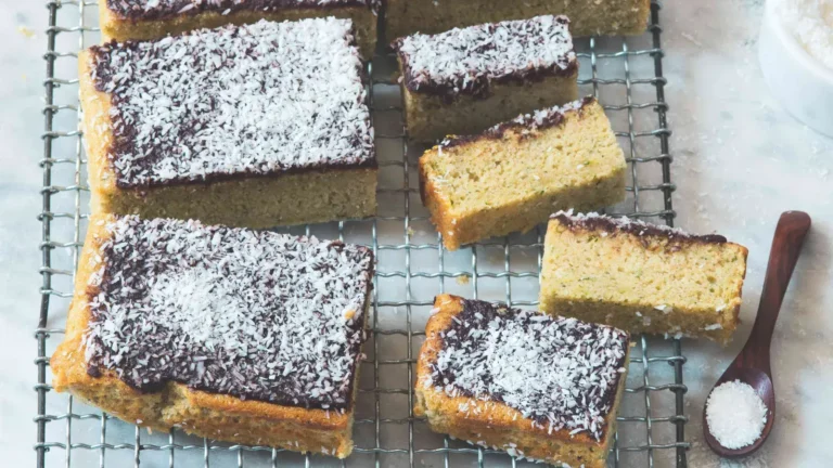 Cuketová buchta s polevou cuketova_buchta_s_polevou_0.jpg