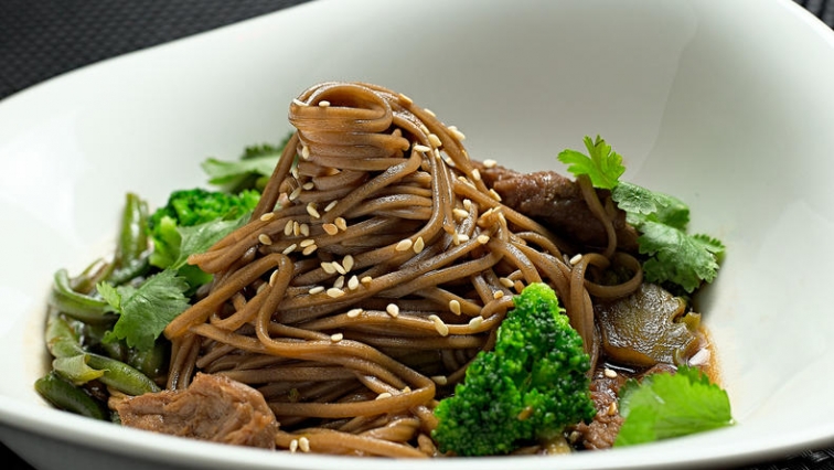 Soba nudle s hovězím masem