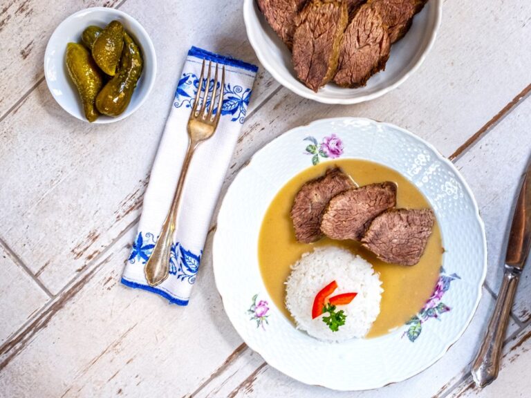 kuchyne-socialismus-recepty