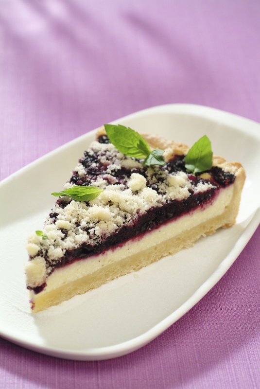 Borůvkový koláč s tvarohovou náplní