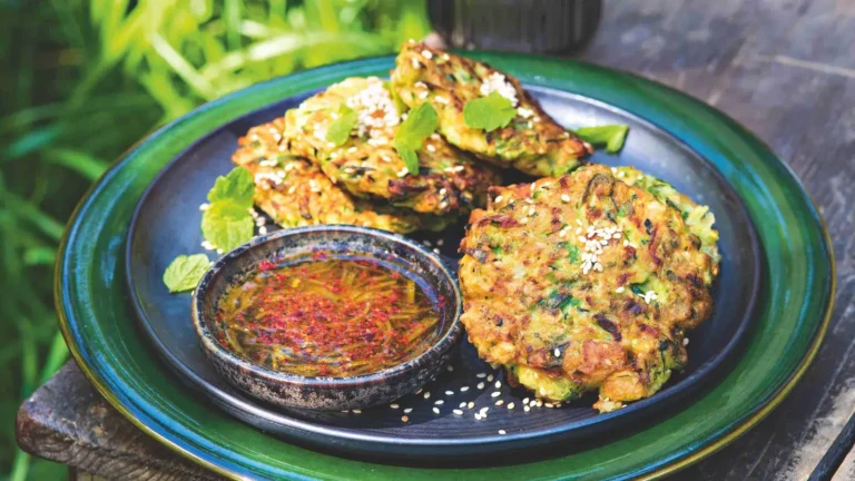 Cuketové placky s medovou zálivkou Cuketove_placky_s_medovou_zalivkou.jpg