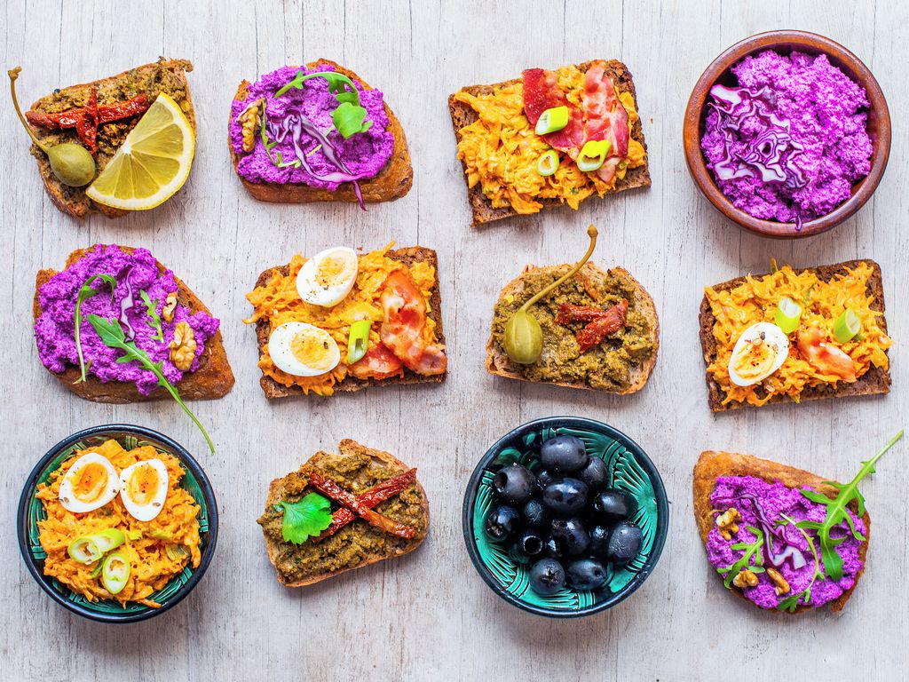 Dokonalé chlebíčky – 3 pomazánky, které musíte zkusit