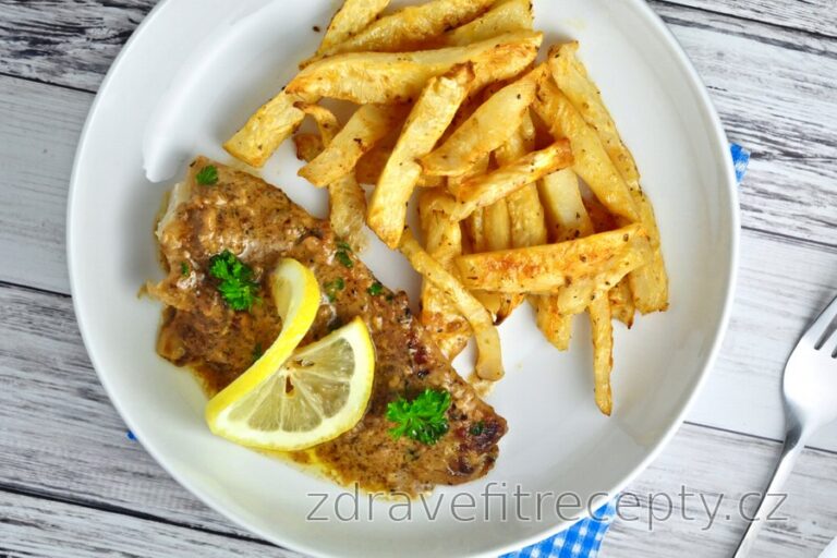 dusena-treska-na-citronovo-cesnekove-omacce-s-celerovymi-hranolky-cs-96wzM