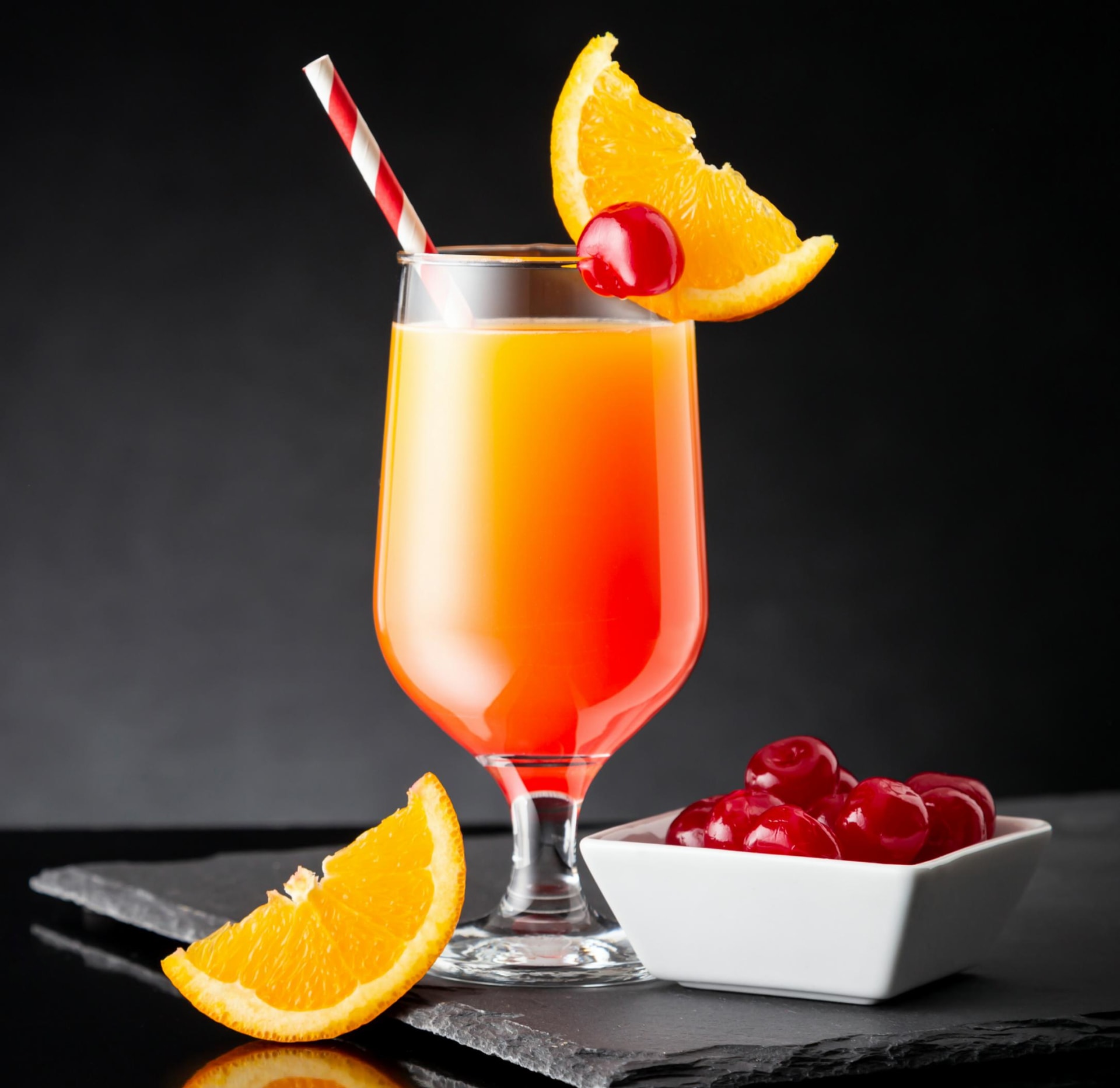 Vyrobte si domácí koktejlové třešně