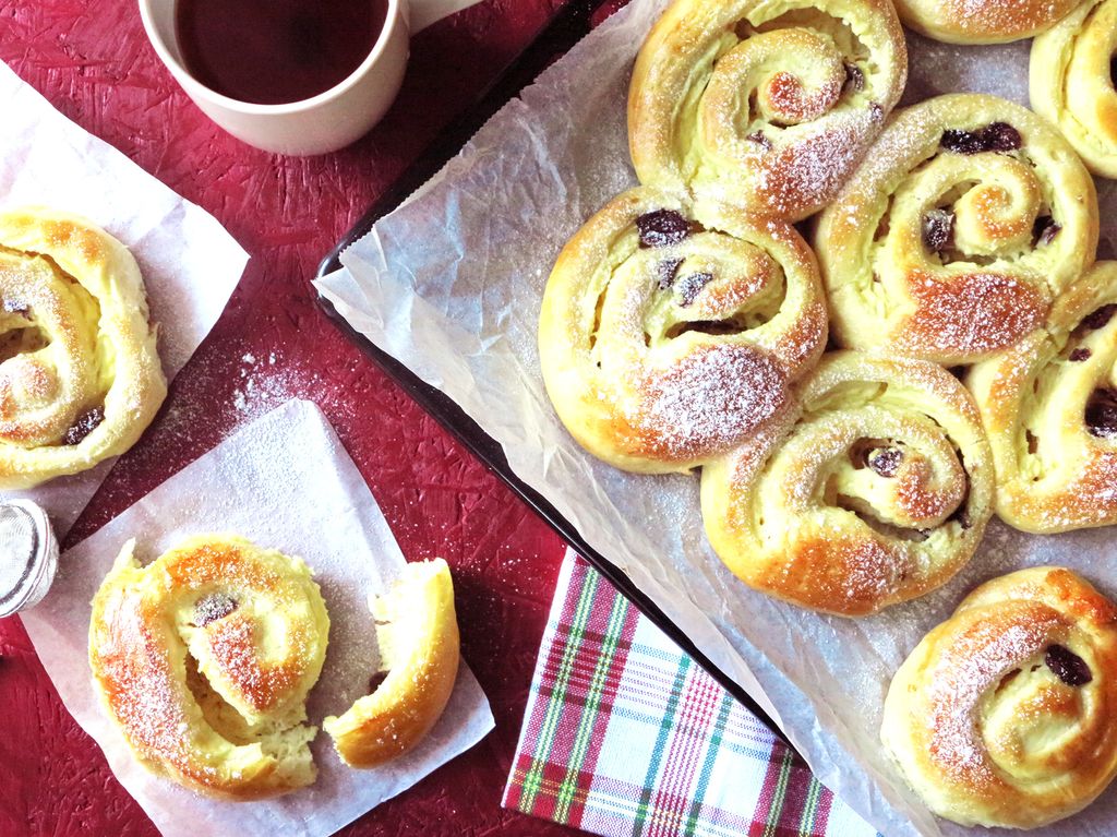 Kynuté šneky s tvarohem a pudinkem