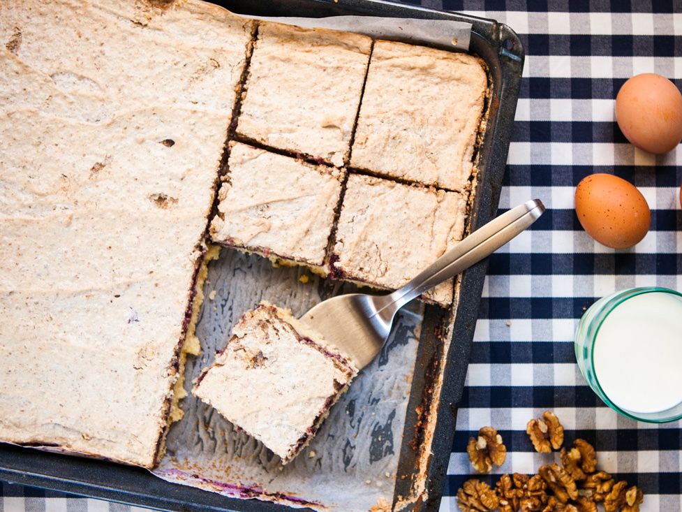 Ořechové řezy na plech