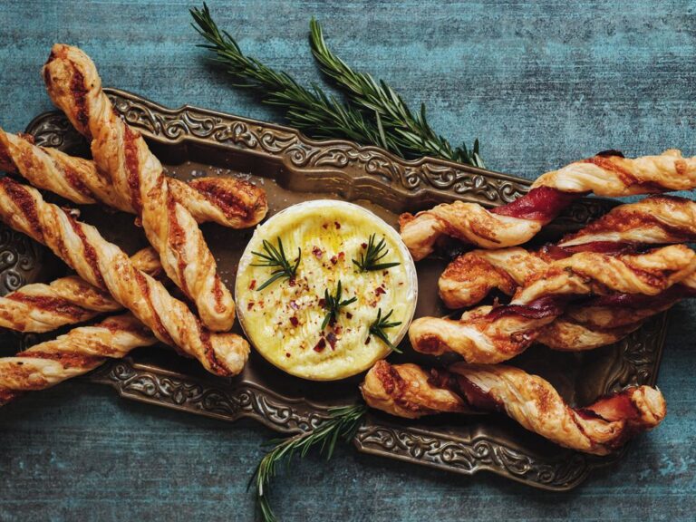 silvestr-jidlo-pohosteni-zobani-jednohubky-chutovky